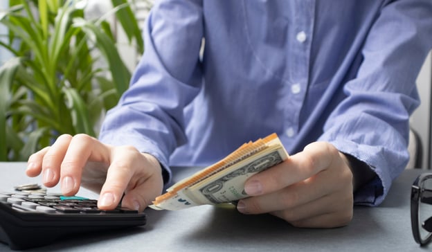 ¿Cómo calcular el aguinaldo 2025? Guía para Costa Rica