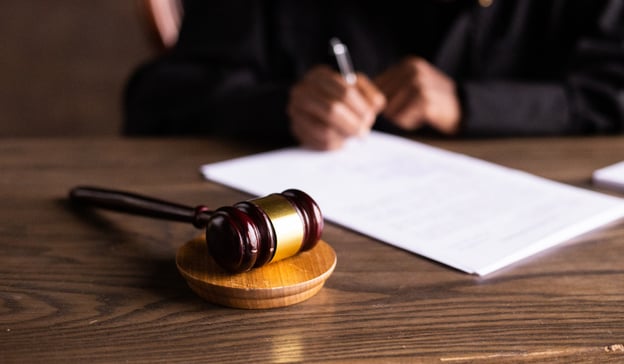 Responsabilidad civil y penal de los funcionarios públicos en Costa Rica